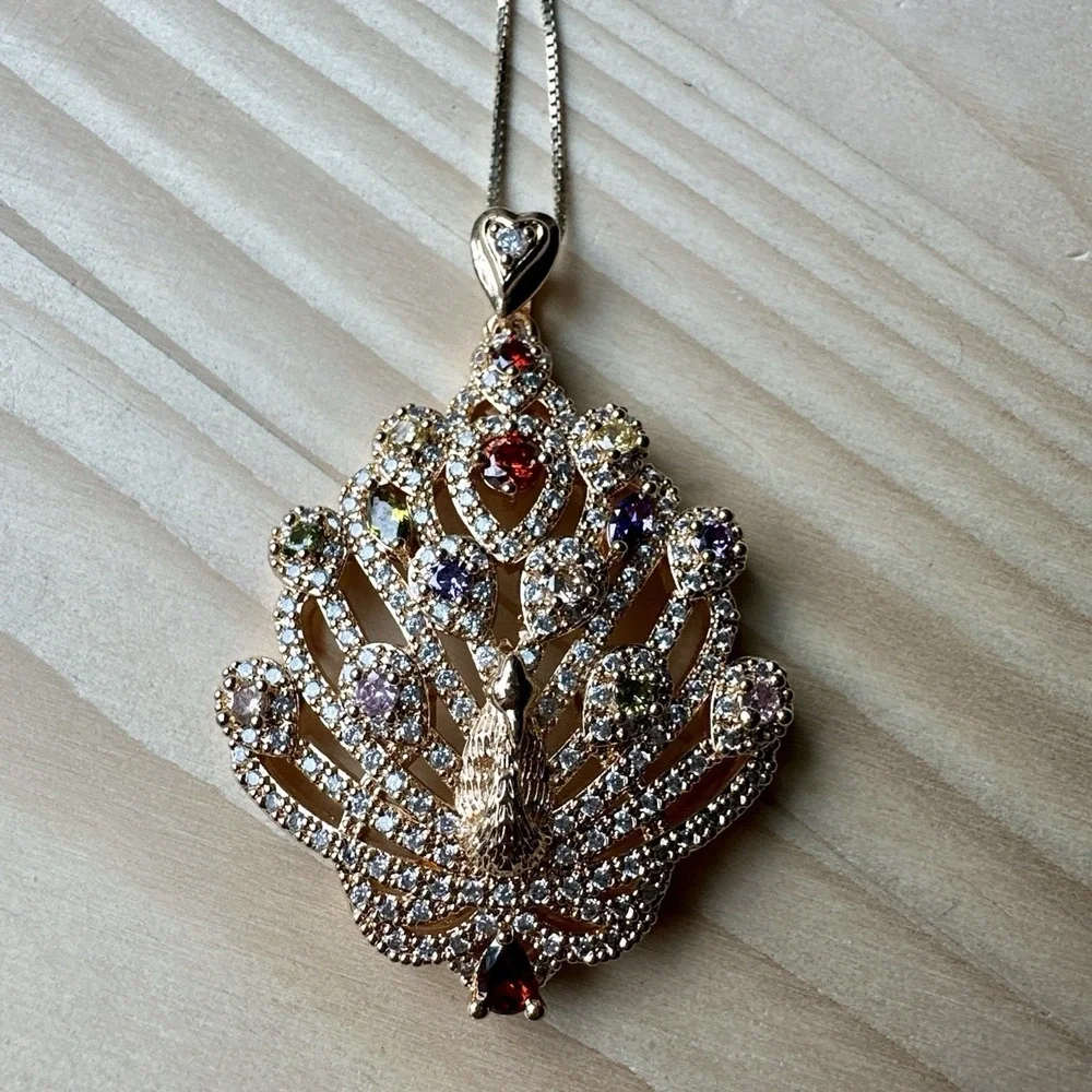 VTG Peacock Pendant Necklace 15 Inch Multi Lab Created Gems Sterling Italy Chain